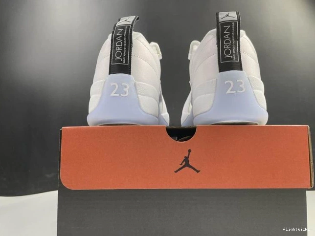 LOW 12 DB0733-190 (2021) JORDAN AIR EASTER RETRO 1215